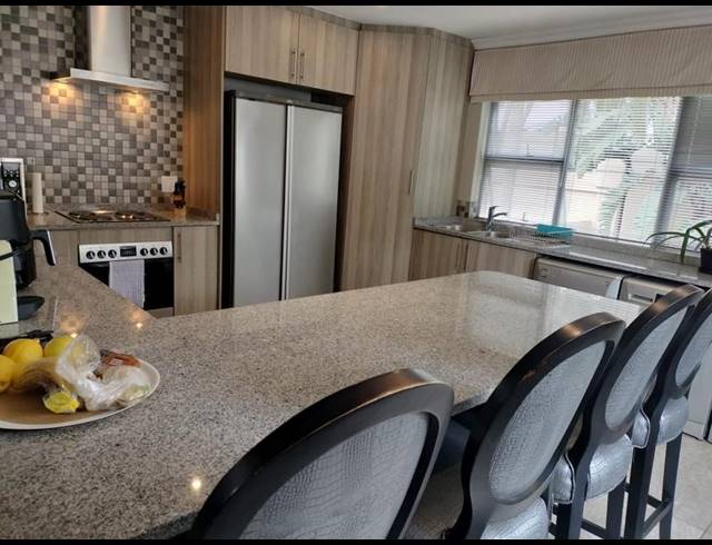 2 BEDROOM PROPERTY TO RENT IN WATERKLOOF RIDGE
